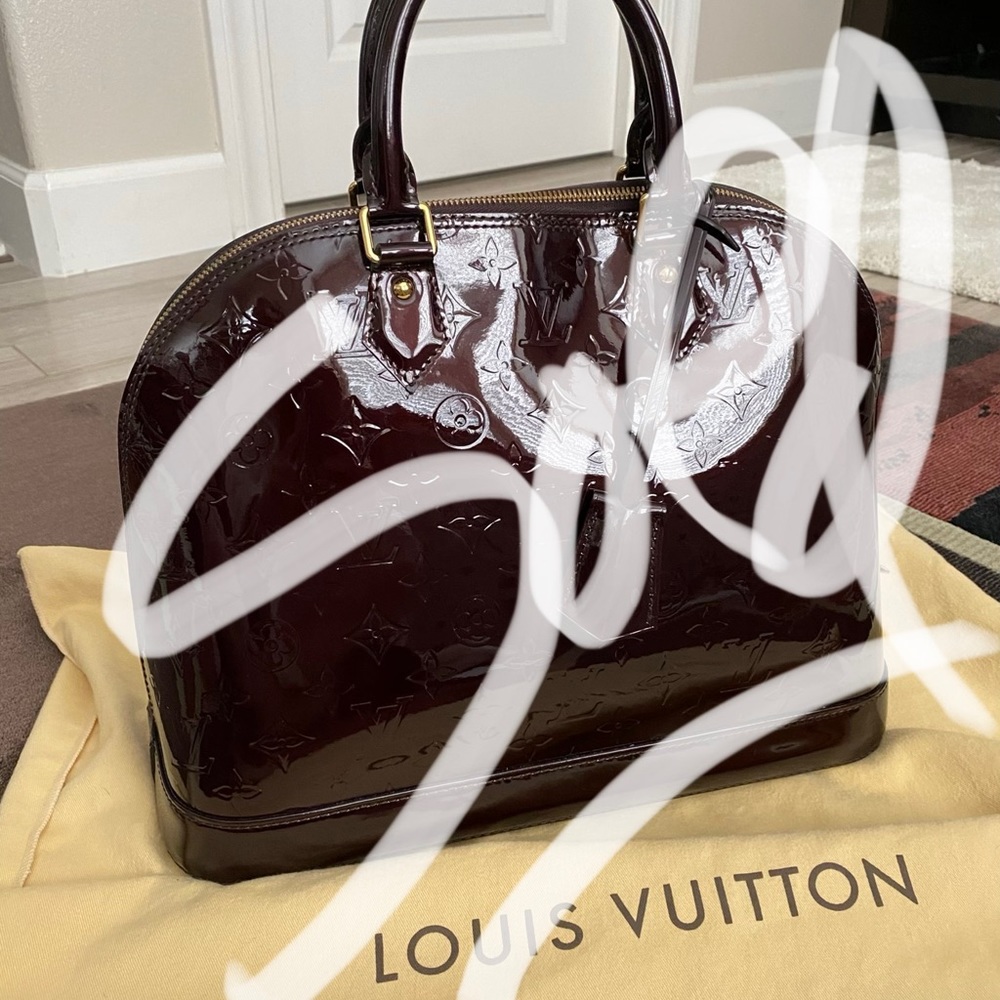 🔥SOLD!🔥Louis Vuitton Alma MM Amarante